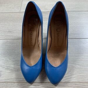 Jeffrey Campbell Blue Leather Semi Pointed Heels